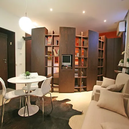 Mantellate Studio Rome